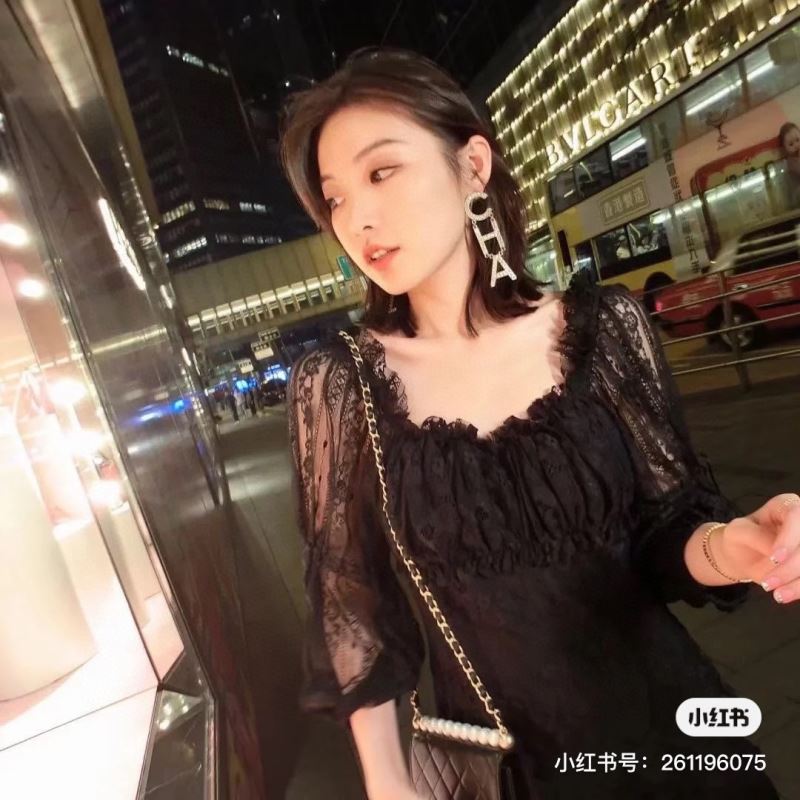 Ch**el earrings